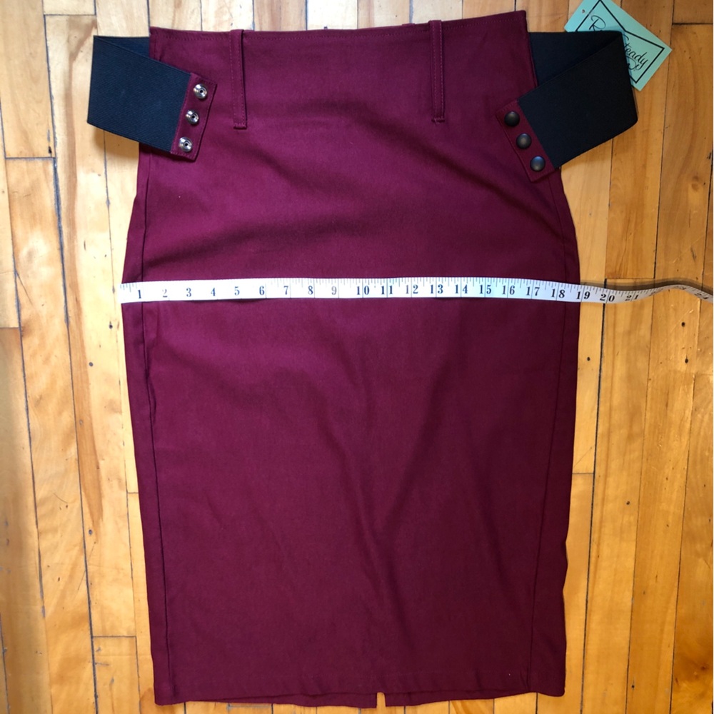 LG/XL NWT Rocksteady Pinup Retro Rockabilly Burgundy Pencil Skirt Modcloth - Picture 8 of 10